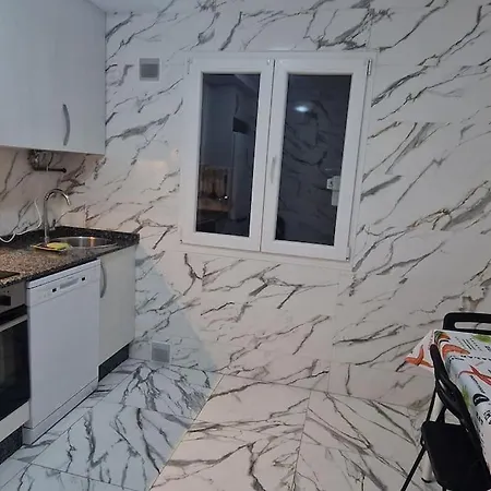 R2R - Apto Moderno En Gijon - 1A114 Apartment Gijon